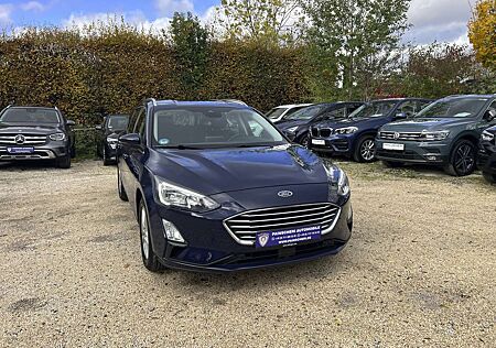 Ford Focus gebraucht kaufen Ford Focus Cool&Connect Aut. LED+KAMERA+SPURASSIST+NAVI+1HAND