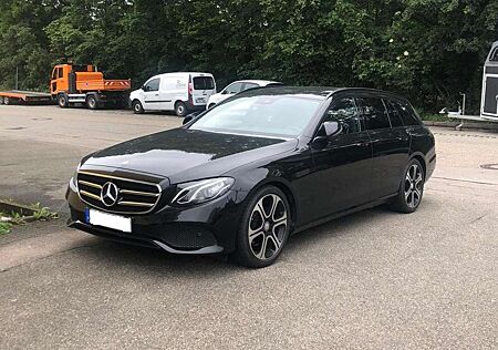 Mercedes-Benz E 220 d T 9G-TRONIC Avantgarde