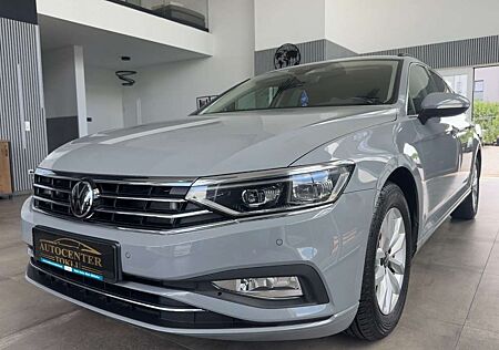 VW Passat Variant Volkswagen 2.0TDI DSG Matrix Keyless