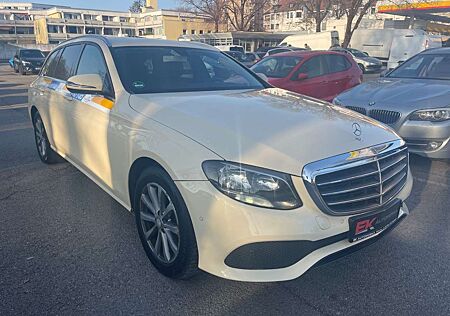 Mercedes-Benz E 220 E -Klasse T-Modell E 220d Aut Leder Kamera