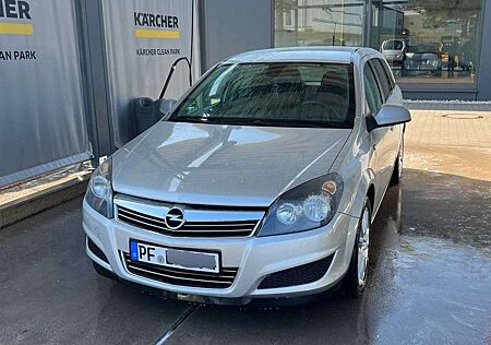 Opel Astra 1.7 CDTI Caravan DPF Edition 111 Jahre