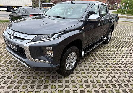 Mitsubishi L200 Basis Doppelkabine 4WD TÜV INSP GARANTIE