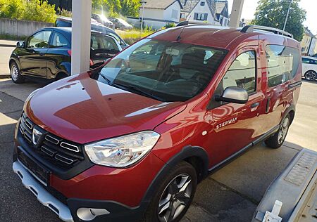 Dacia Dokker Stepway Plus - 1.HAND/GARAGE/SCHECKHEFT - 131PS