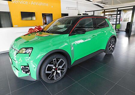 Renault R 5 E-Tech Techno 150 Comfort Range Winter + Driving P