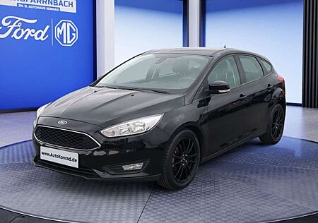 Ford Focus 1.0 EcoBoost S&S Business Edition *NAVI*AHK*