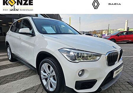 BMW X1 18i sDrive Automatik *SHZ/Pano/LED*