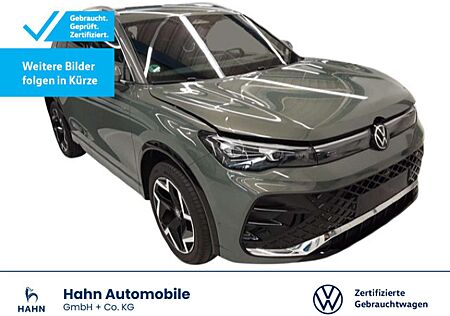 VW Tiguan Volkswagen 2.0TDI DSG 4M R-Line Matrix DCC AHK Stand