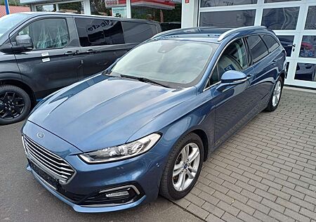 Ford Mondeo Titanium AWD Standheizung