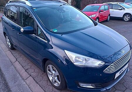 Ford Grand C-Max Titanium 1,5 EcoBoost Klima SHZ PDC