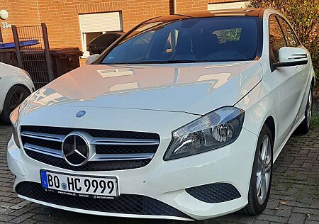 Mercedes-Benz A 180 BlueEFFICIENCYEdition