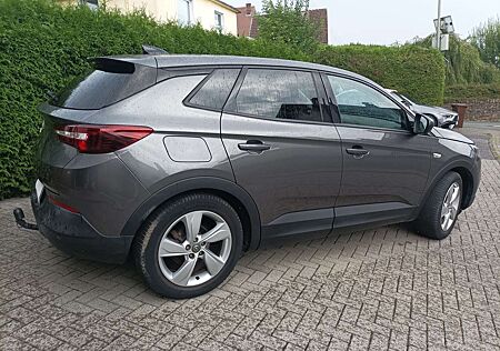 Opel Grandland X 1.2 Start/Stop Automatik Edition