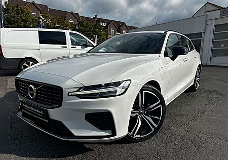 Volvo V60 T8AWDRDesign AHK,ACC,BLIS,19'',H&K
