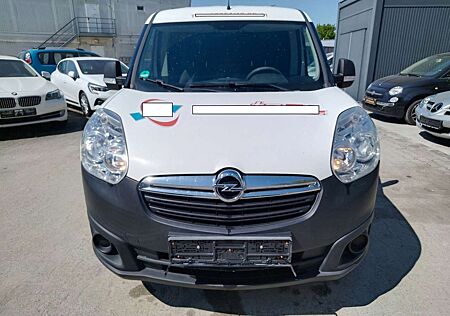 Opel Combo D Kasten L1H1 2,4t+TÜV/AU 03/2027+AHK