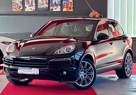 Porsche Cayenne Diesel Navi BiXenon 21Zoll Kamera Bose