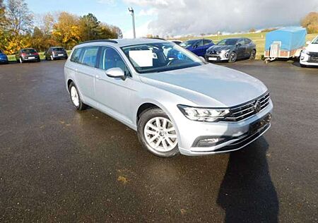 VW Passat Variant gebraucht kaufen VW Passat Variant Volkswagen 1.5 TSI Busin.