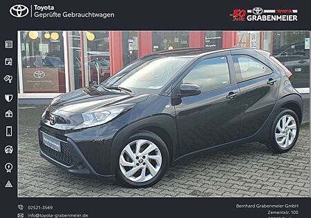 Toyota Aygo (X) x-play
