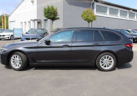 BMW 520 d Tour. xDrive +Standh.+HUD+H&K+Massage/Lüft.+