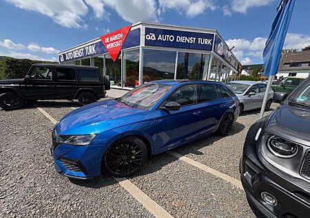 Skoda Octavia Combi RS iV Pano Navi