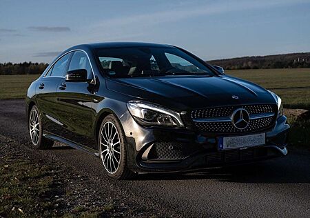 Mercedes-Benz CLA 200 CLA+7G-DCT+Peak+Edition- AMG Line