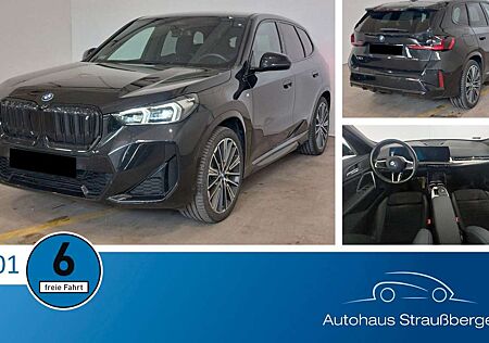 BMW iX1 30 xDr M Sport AHK ACC RFK QI KZU adapt.LED