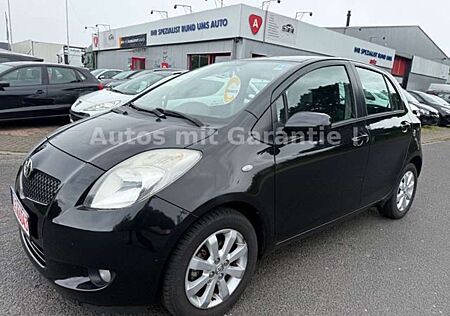 Toyota Yaris 1.3 HU/AU + Service Neu