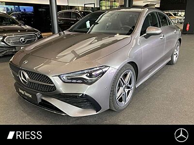 Mercedes-Benz CLA 220 d Cp AMG ADVANCED+  RFK AMBI LED KEYLESS