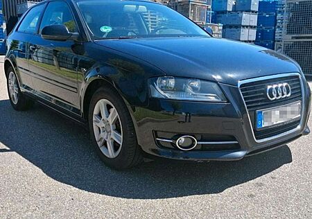 Audi A3 ***1.4 TFSI Attraction***8 fach bereift***