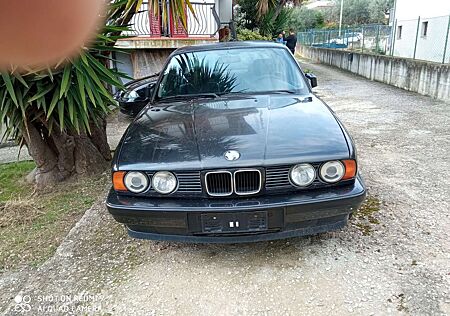 BMW 525i 525 24V