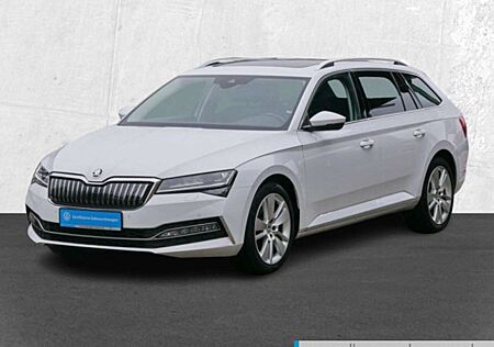 Skoda Superb Combi 1.4 TSI DSG Hybrid Style Pano PDC