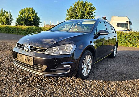 VW Golf Variant Volkswagen 1.4 TSI BlueMotion Technology Lounge