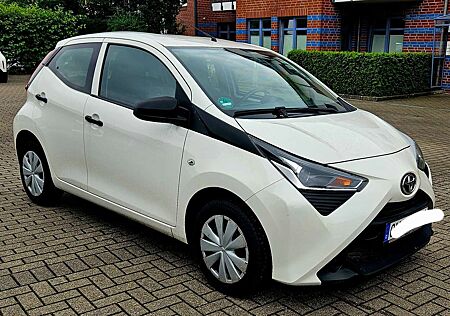 Toyota Aygo x-play Team Deutschland