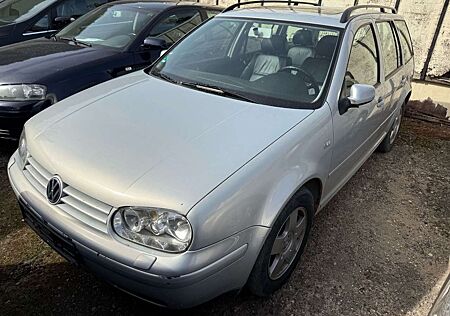 VW Golf Volkswagen IV Variant Highline*Auto*Klimaau*EGSD*Leder