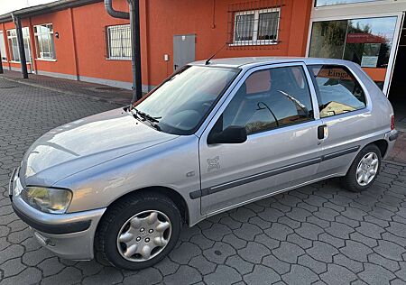 Peugeot 106