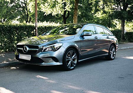 Mercedes-Benz CLA 180 CLA Shooting Brake 180