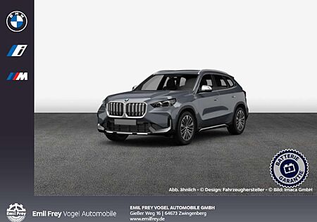 BMW X1 xDrive25e Sport Line HiFi DAB LED Pano.Dach