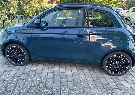 Fiat 500E 42kWh C la Prima (by Bocelli)