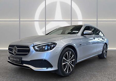 Mercedes-Benz E 300 de 4M T AVANTGARDE AHK+BUSIN+HUD+DIST+360°