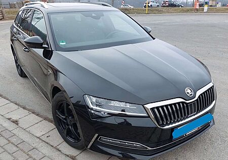 Skoda Superb TDI Automatik L&K 8 Räder Standheiz. DCC