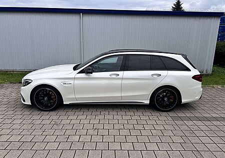 Mercedes-Benz C 63 AMG S T Speedshift 7G-MCT