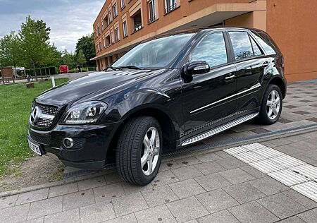 Mercedes-Benz ML 350 4Matic 7G-TRONIC Facelift LED Scheinwerfer LPG