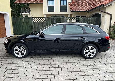Audi A4 Virtuelles Cockpit Alcantara Sportsitze Scheckheft