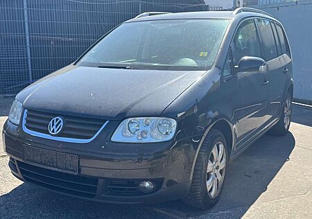 VW Touran Volkswagen Highline*NAVI*KLIMA*TEMPOMAT*