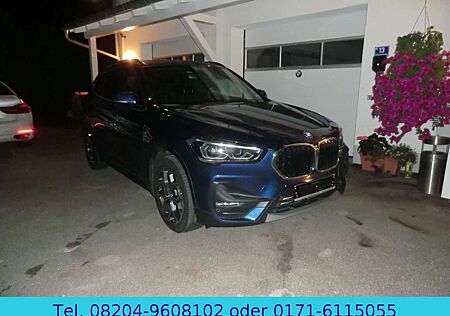BMW X1 xDrive 25 e Advantage Panorama/AHK/SR+WR