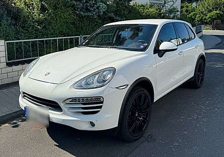 Porsche Cayenne Diesel + Sportfelgen 21 Zoll + Braunes Leder