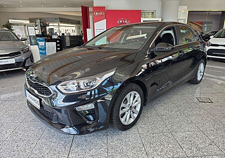 Kia Cee'd Ceed / Vision Automatik 160PS Garantie