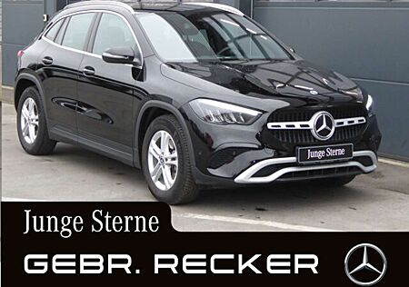 Mercedes-Benz GLA 200 LED AHK Navi Kamera elektr. Heckklappe