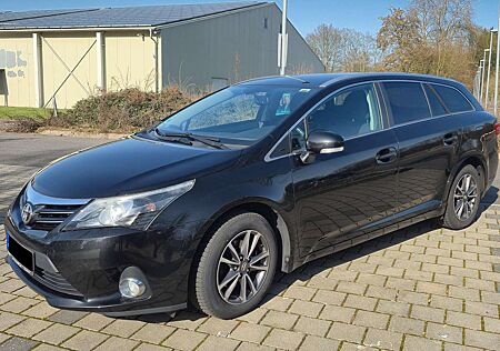 Toyota Avensis Combi 2.0 D-4D