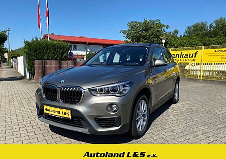 BMW X1 xDrive 20 i,AHK,PDC,Navi,SH,LED,1.Hand,Scheckheft