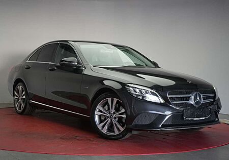Mercedes-Benz C 300 de 9G-Tronic Navi/Temp/Burmester/AHK