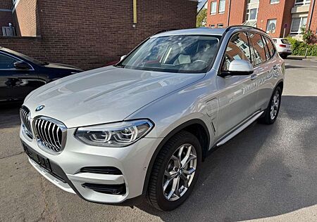 BMW X3 xDrive 30 e xLine-Leder-LED-Pano-360 Kam.